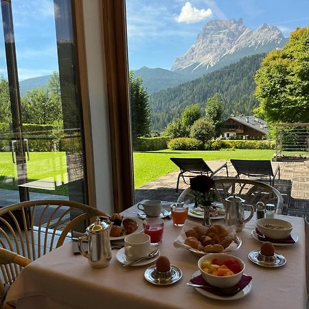 Parkhotel Ladinia 산비토디카도레 외부 사진