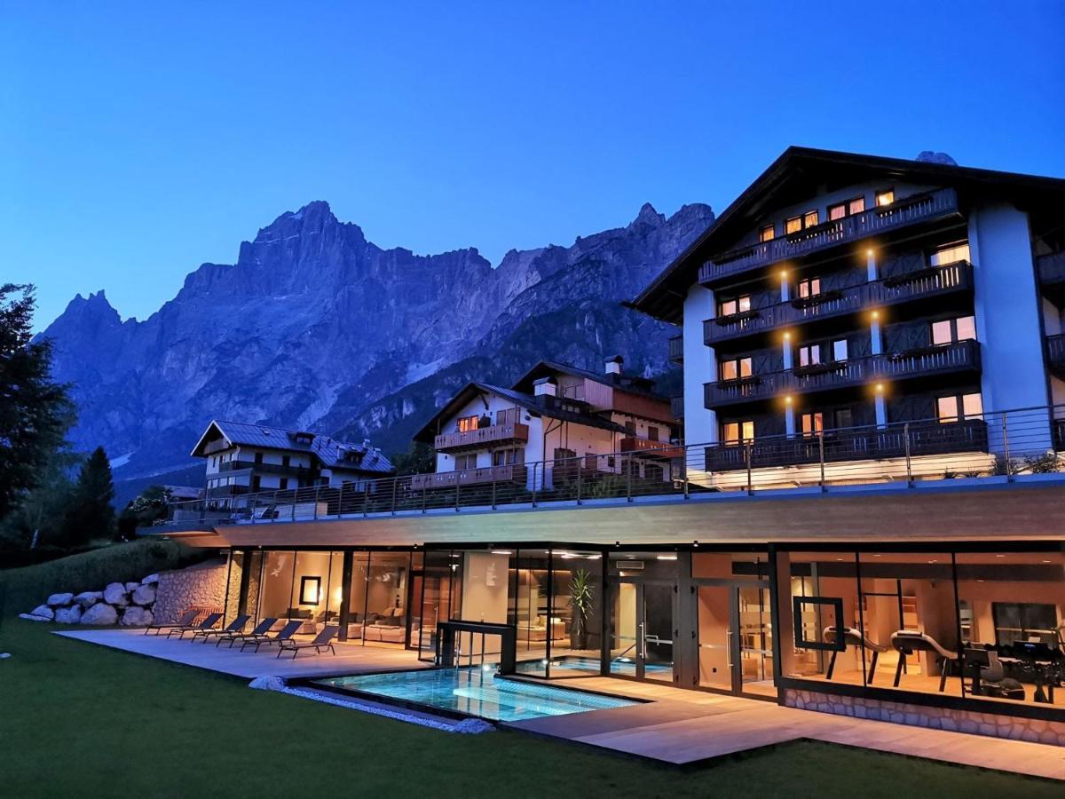 Parkhotel Ladinia 산비토디카도레 외부 사진